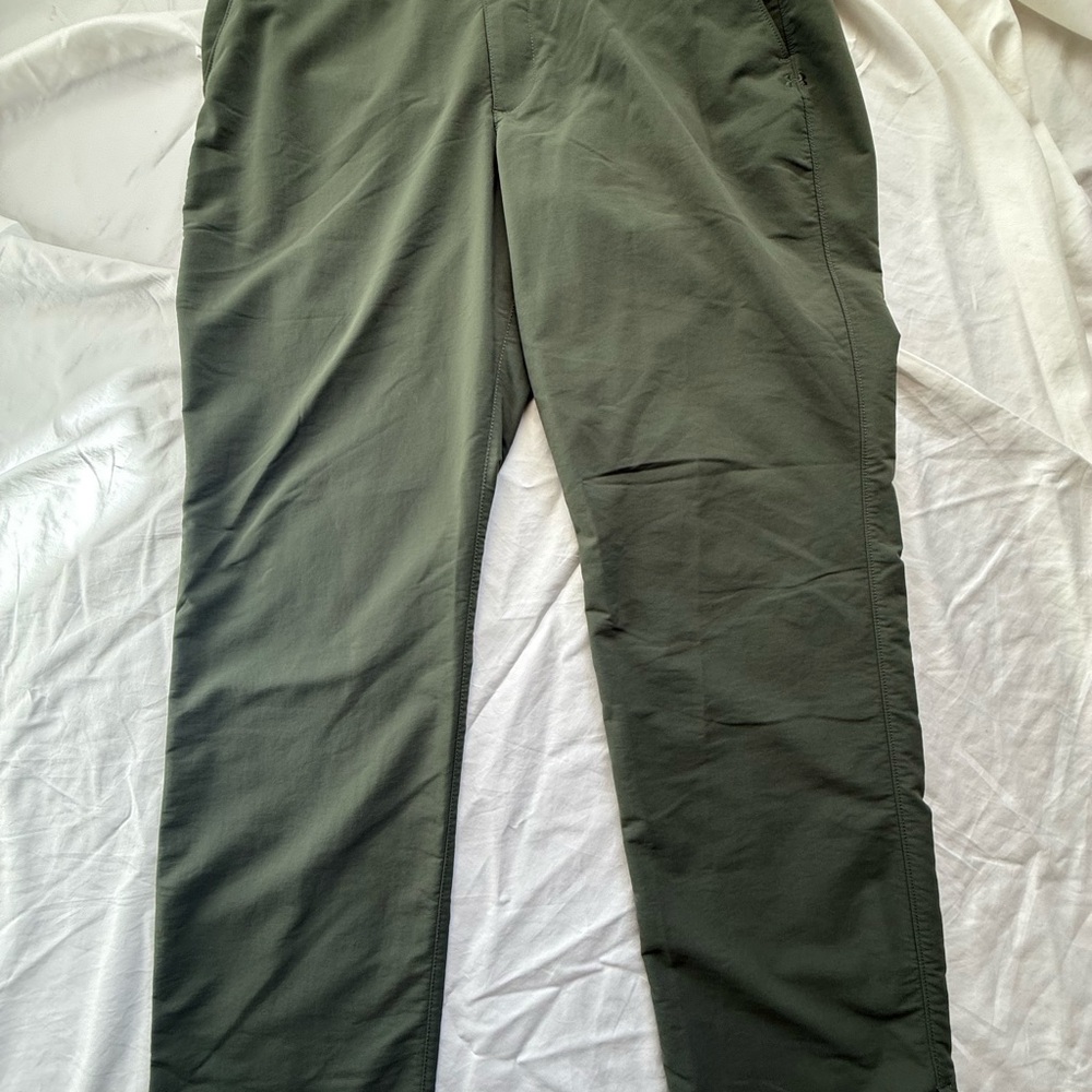 Under Armour Men's Green Golf Pants